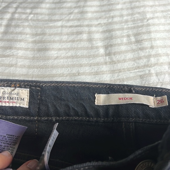 Levis wedgie fit - Picture 3 of 4